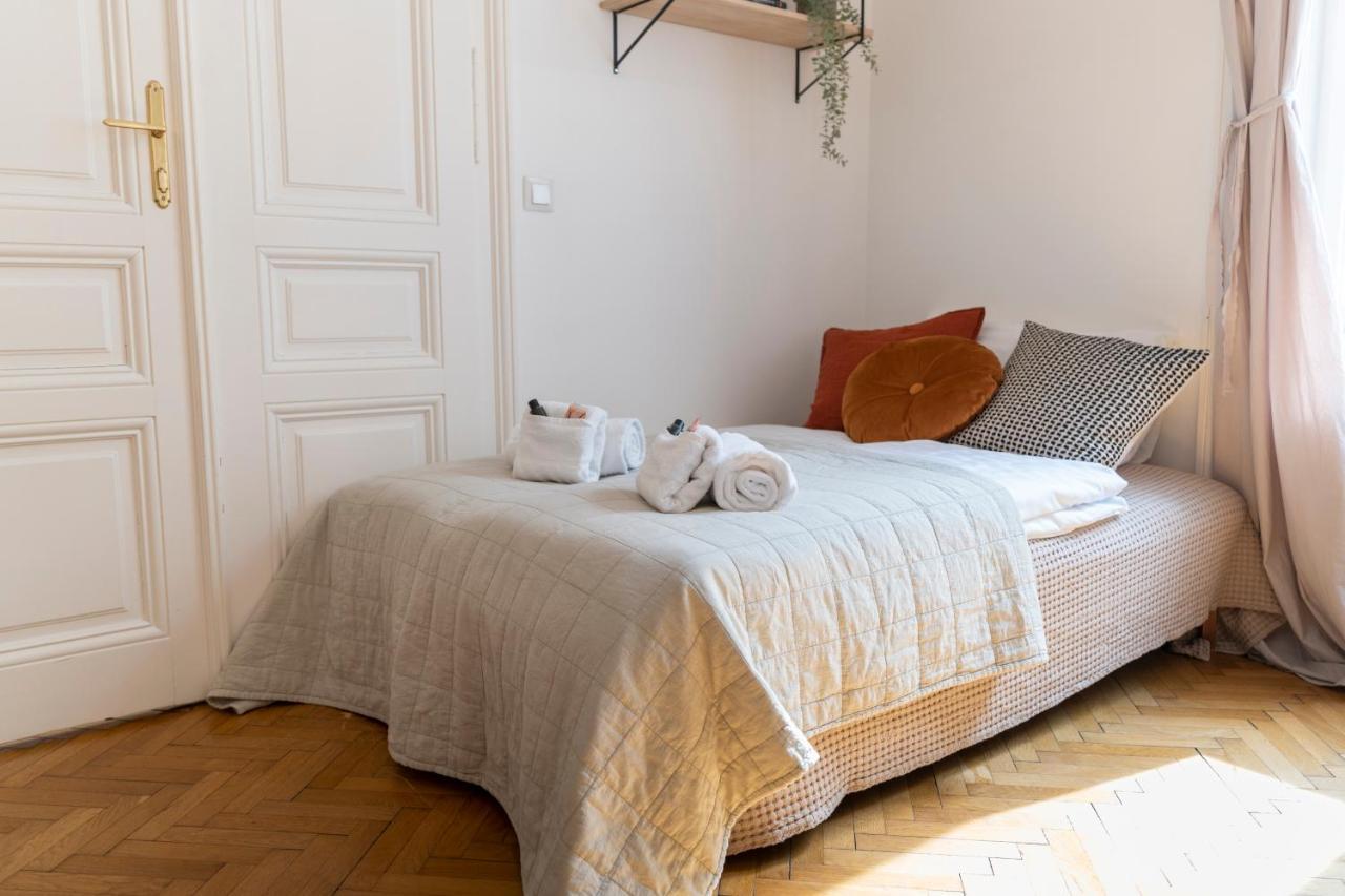 Josef'S Home I Premium Apartment In Ideal Location Vienna Exterior photo